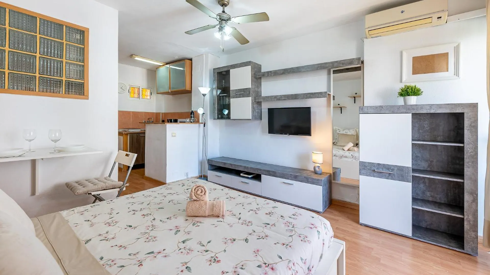Studio In Arroyo De La Miel With Pool Benalmadena