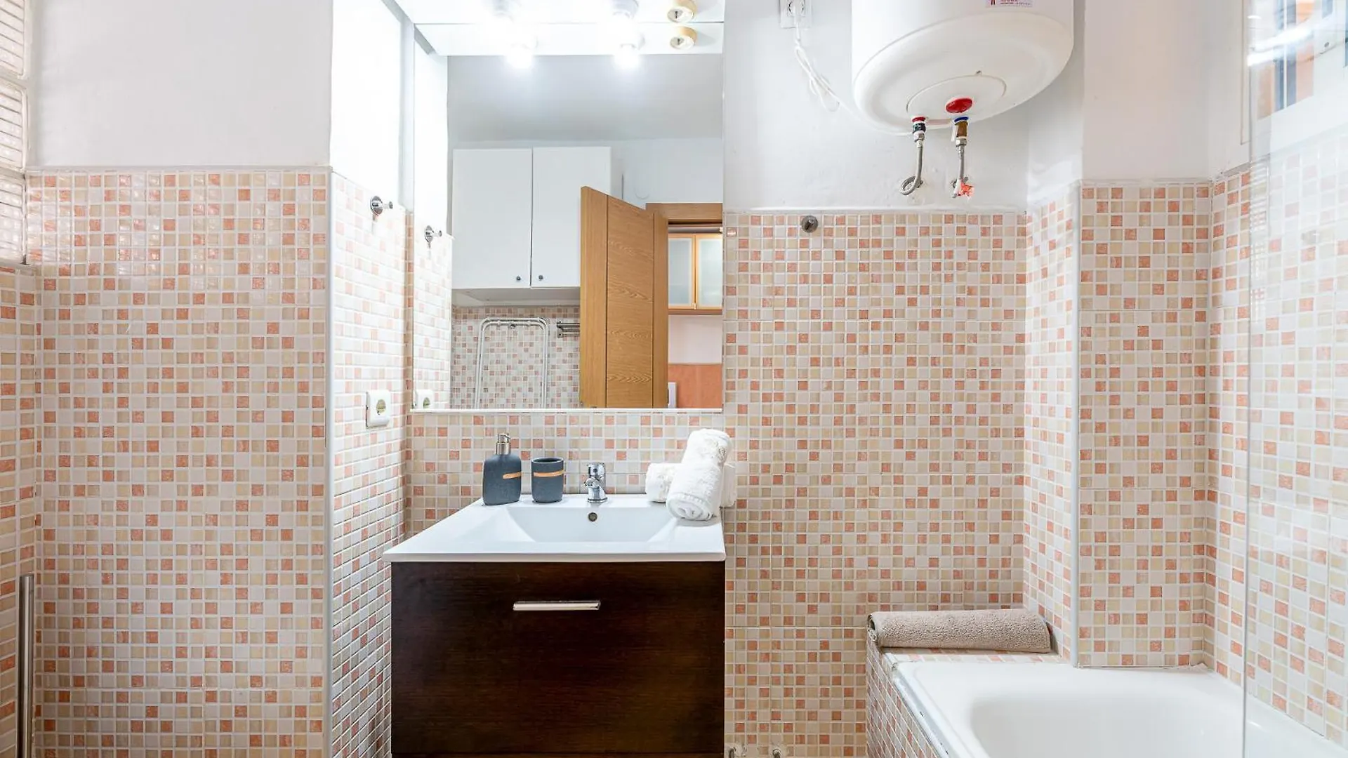 Studio In Arroyo De La Miel With Pool Benalmadena