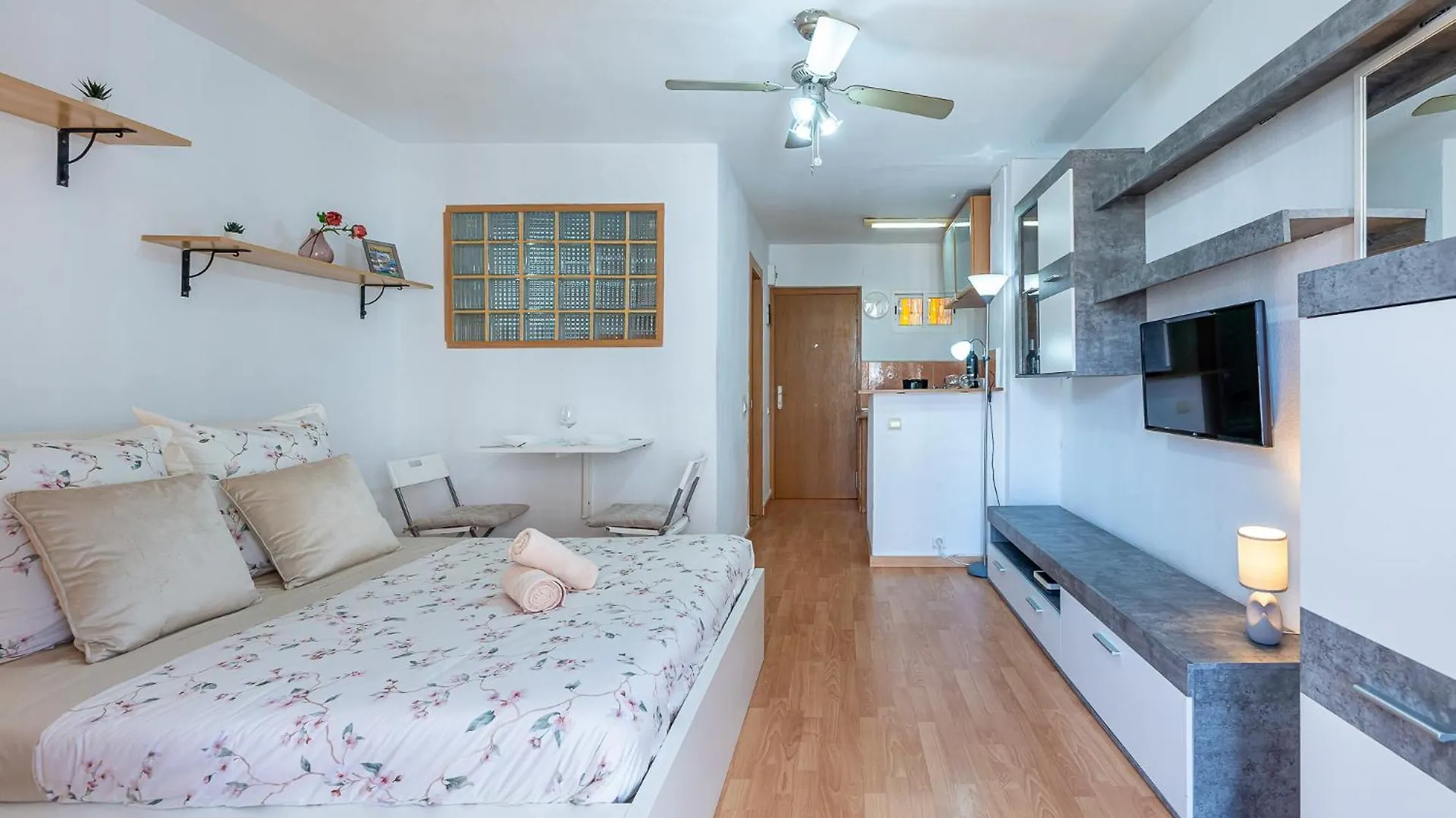 Studio In Arroyo De La Miel With Pool Benalmadena Spain