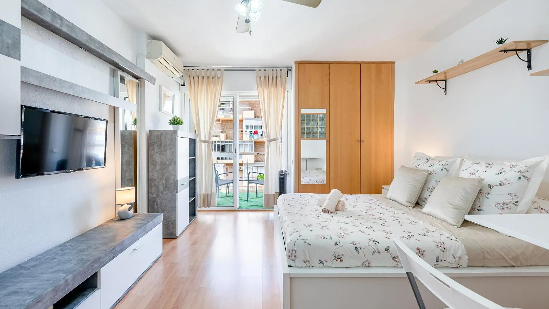 Studio In Arroyo De La Miel With Pool Benalmadena