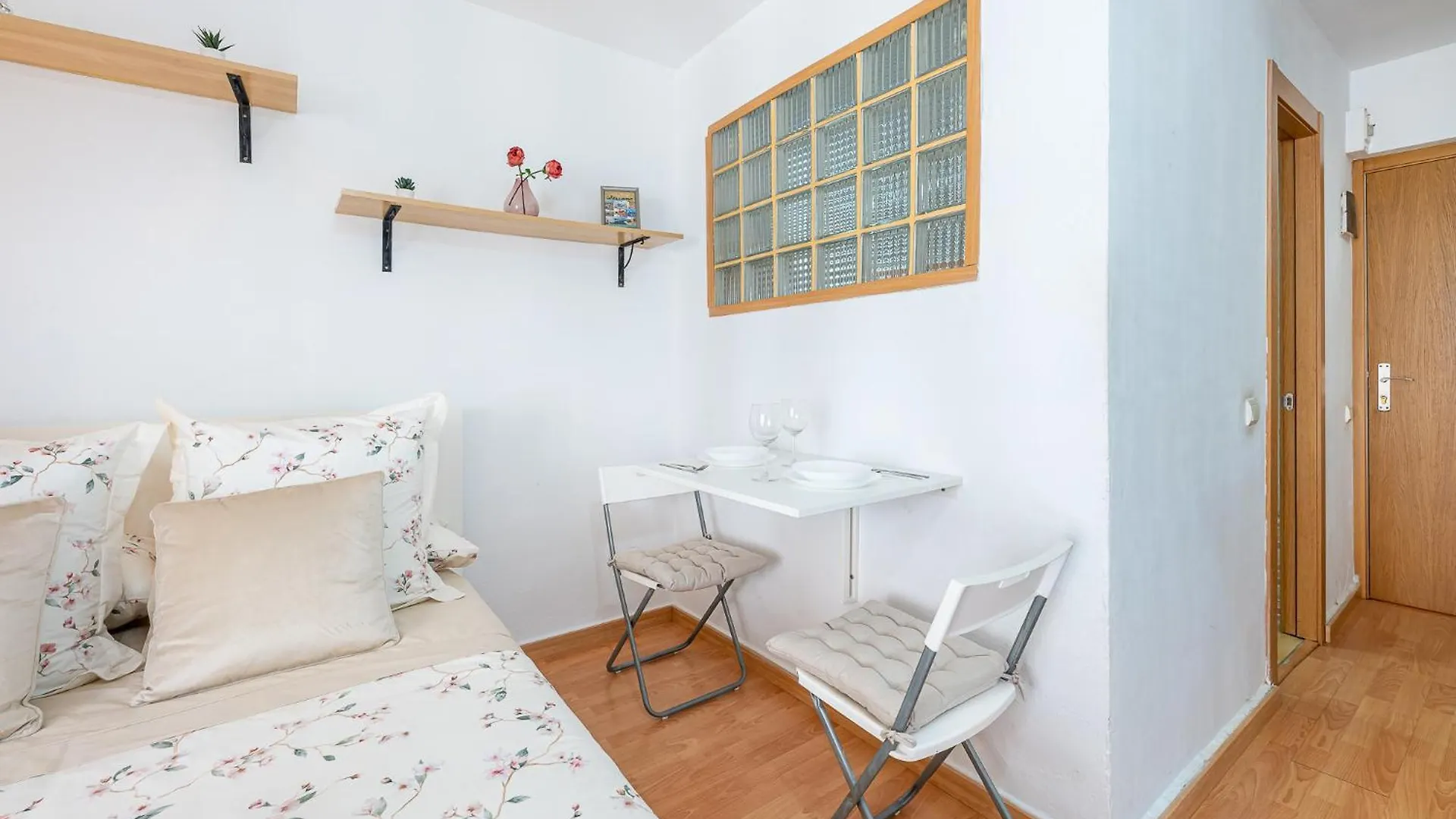 Studio In Arroyo De La Miel With Pool بينالماذينا 0*,  إسبانيا